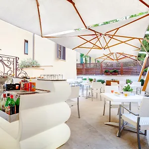 https://best-roma.it-romehotels.com