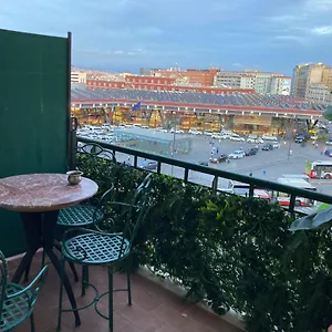 Alojamento de Acomodação e Pequeno-almoço International Garibaldi