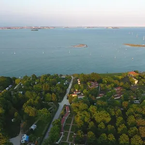 https://camping-fusina.hotelinveneto.com