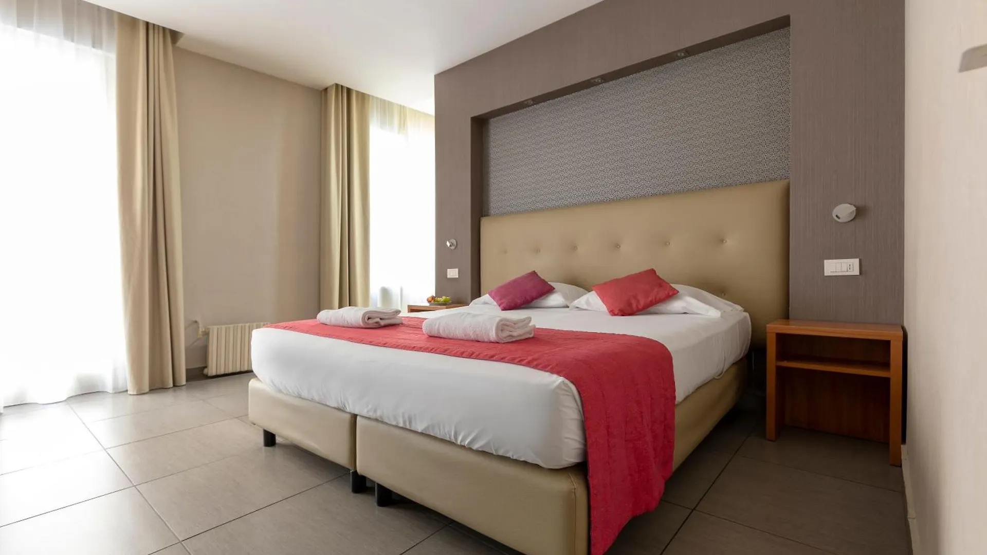 Napolit'Amo Hotel Medina